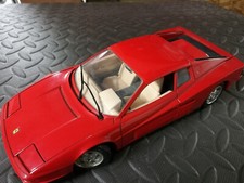BURAGO 1/18ème FERRARI TESTAROSSA