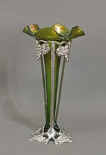 9235031 Art Nouveau Vase