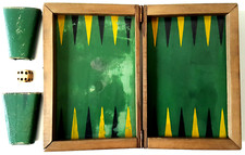 TRES ANCIEN MINI BACKGAMMON de VOYAGE ANTIQUE en BOIS