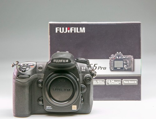 Fujifilm finepix pro - fujifilm,