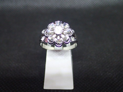 Bague blanc 750 - en,