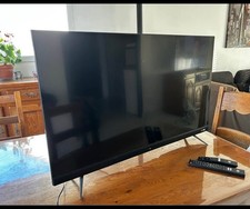 TV connectée Essentiel B