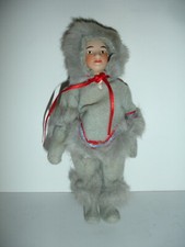  Poupée porcelaine ATLAS