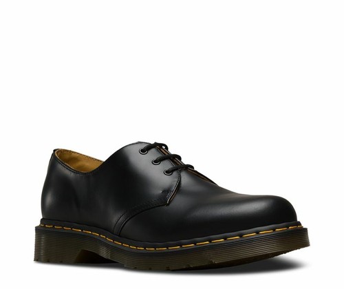 Martens doc trou 1461 - trou,