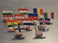 Lot Ancien DRAPEAUX PAYS L'ALSACIENNE BISCUITS Vintage 11 pièces jouet curiosité