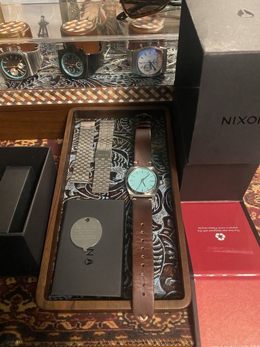 Nixon time teller brand - -, new