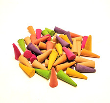 lot de 50 cônes encens parfums d'ambiance divers     B3