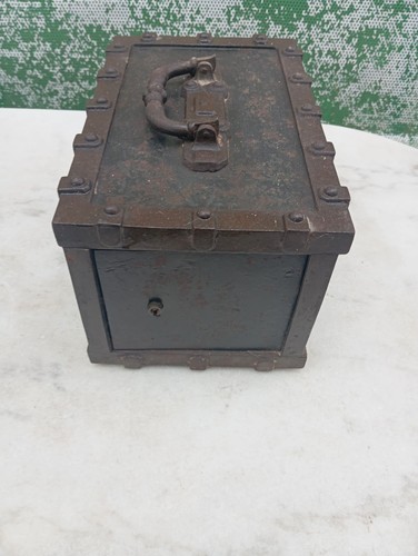 Ancien coffre fort voyage - ancien,