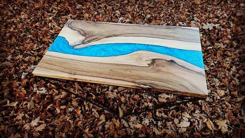 Table résine live - edge,