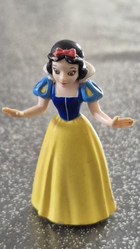 Figurine blanche neige walt - figurine,