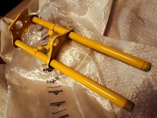 CORPS DE FOURCHE " NU " POUR