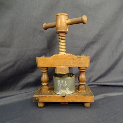 Pressoir cuisine ancien - ancien, /