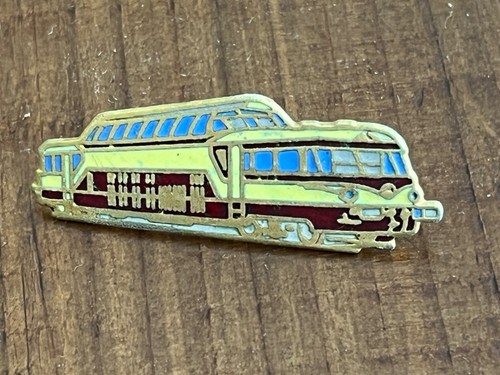 Pins pin enamel train - a,