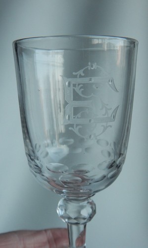 Verres pied cristal deux - à,