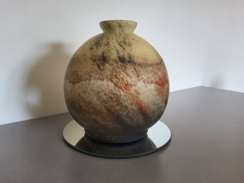 Vase boule marmoreen signé - vase,