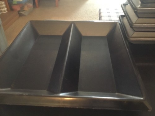 Tupperware serving tray - serving, and