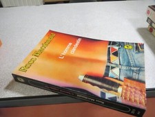 TER01 L HOMME CLANDESTIN ROSS