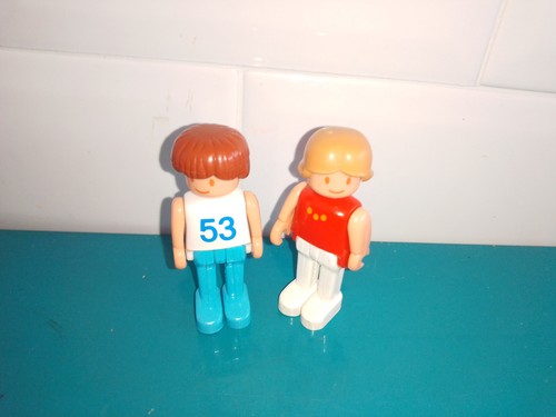2202273 lot figurines - lot,