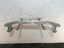 Renfort pare choc avant