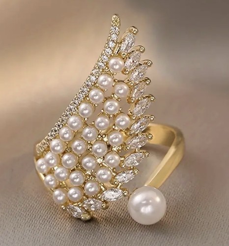 Sparkling white faux - white, pearl