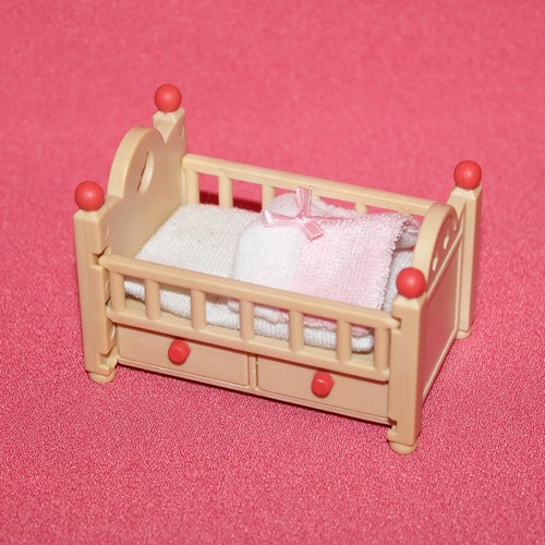 Sylvanian families lit - /,