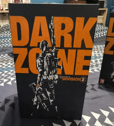 Coffret the division - division, dark