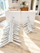 ​25 Cintres Ergonomiques