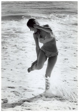 Willy Rizzo, Photo Press Lynx, Femme à la plage  Original vintage print.  Tira