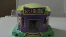 Polly Pocket BLUEBIRD 2000 Sports Shop - Magic Movin' Magasin de sports