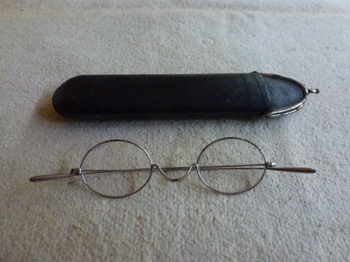 Ancienne paire binocles - de,