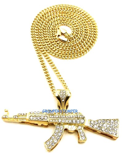 Collier pendentif neuf - collier, ak