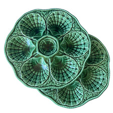 2 assiettes à huitres anciennes vert faïence barbotine Sarreguemines  majolica