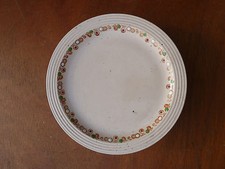 Ancien petit plat émaillé en céramique de Longwy modèle Betty, art populaire