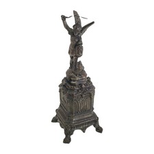 09L39  ANCIENNE STATUETTE DE SAINT MICHEL TERRASSANT LE DRAGON REGULE FIN XIXe