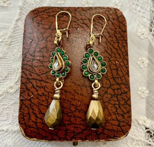 Anciennes boucles oreilles - anciennes,