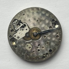 MOUVEMENT MECANIQUE MONTRE CAL