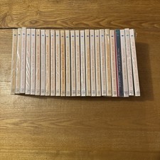 LOT 25 LIVRES HARLEQUIN I