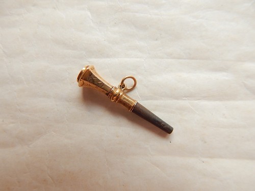 Clef clé 18cts remontoir - or, ,remontoir