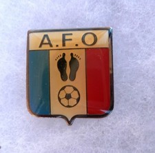 PINS Football Club A.F.O PIEDS NOIRS Algérie Française AFN AFRIQUE DU NORD métal