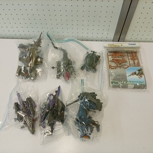 Lot tomy zoids échelle - lot, 1/72