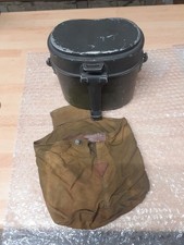 gamelle allemande avec housse