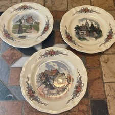 3 assiettes à dessert en