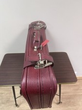 Valise vintage fermeture à clef