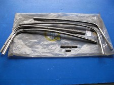 Lot d'enjoliveurs "USA" de pare-brise pour Peugeot 304