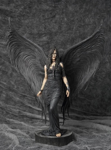 Sideshow fantasy figure luis - sideshow,