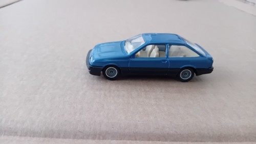 Solido ford sierra xr4i - 1/43,