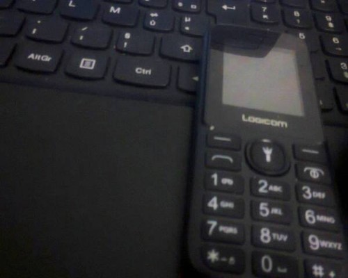 Téléphone portable logicom - téléphone,