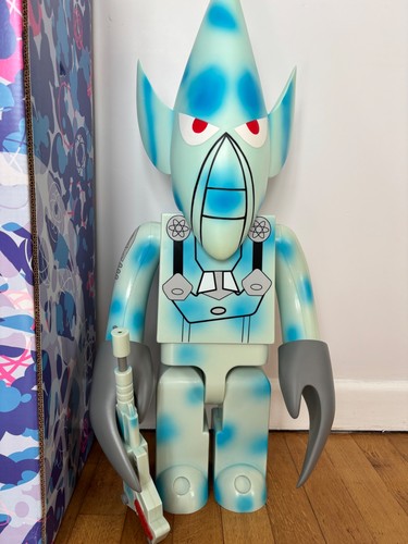 Futura 2000 unkle - 2000,