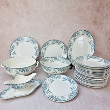 Service de Table Ancien Longwy Richelieu – 30 Pièces – Décor Oiseaux Vert