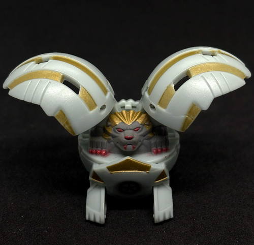 Bakugan griffon haos battle - b2,